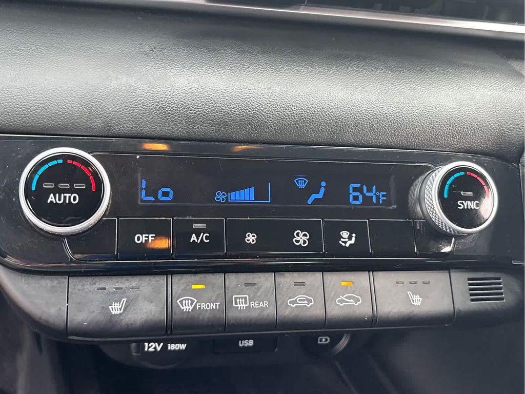 used 2022 Hyundai Elantra car, priced at $16,937
