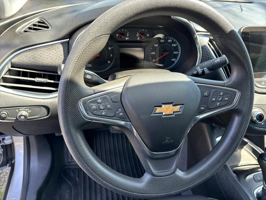used 2019 Chevrolet Malibu car, priced at $16,737