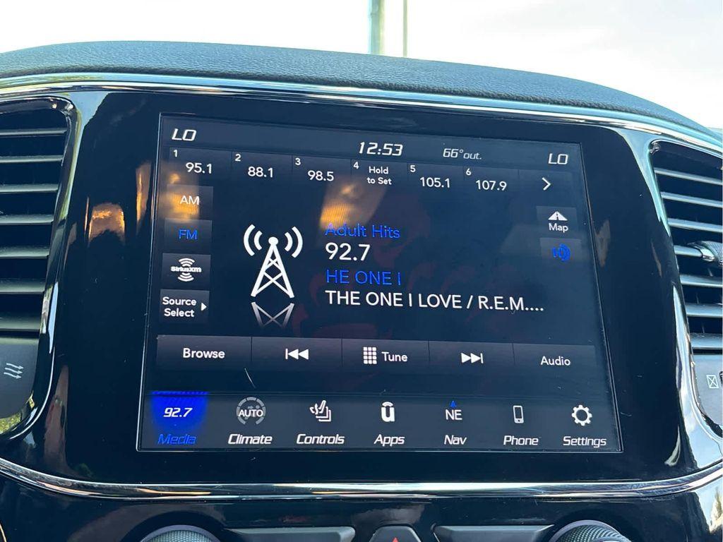 used 2021 Jeep Grand Cherokee car, priced at $26,737