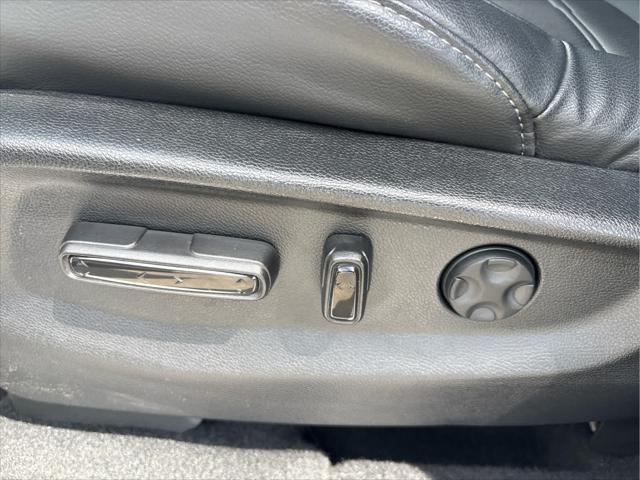 used 2022 Honda CR-V Hybrid car, priced at $33,837