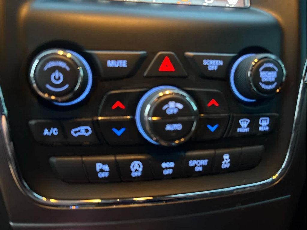 used 2018 Jeep Grand Cherokee car, priced at $17,937