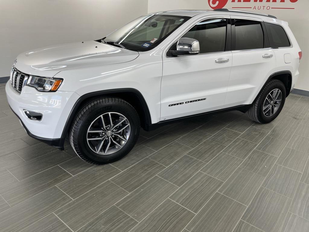 used 2018 Jeep Grand Cherokee car, priced at $15,400