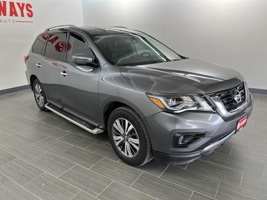 used 2020 Nissan Pathfinder car, priced at $13,800