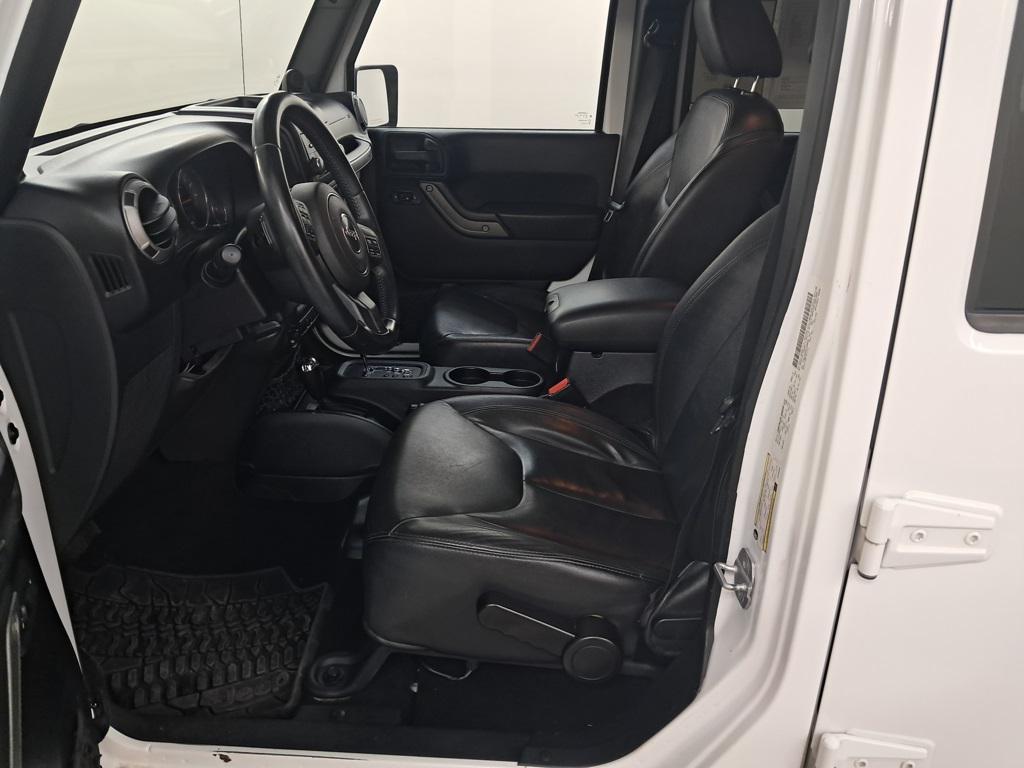 used 2013 Jeep Wrangler Unlimited car, priced at $13,499