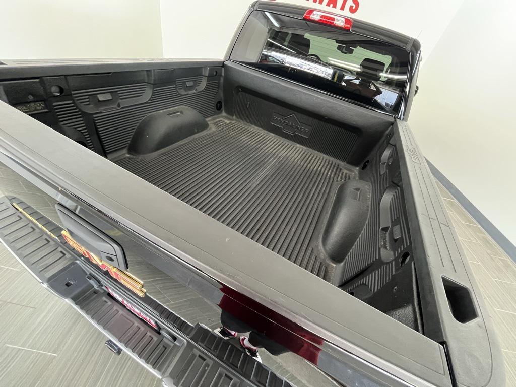 used 2018 GMC Sierra 1500 car, priced at $28,300