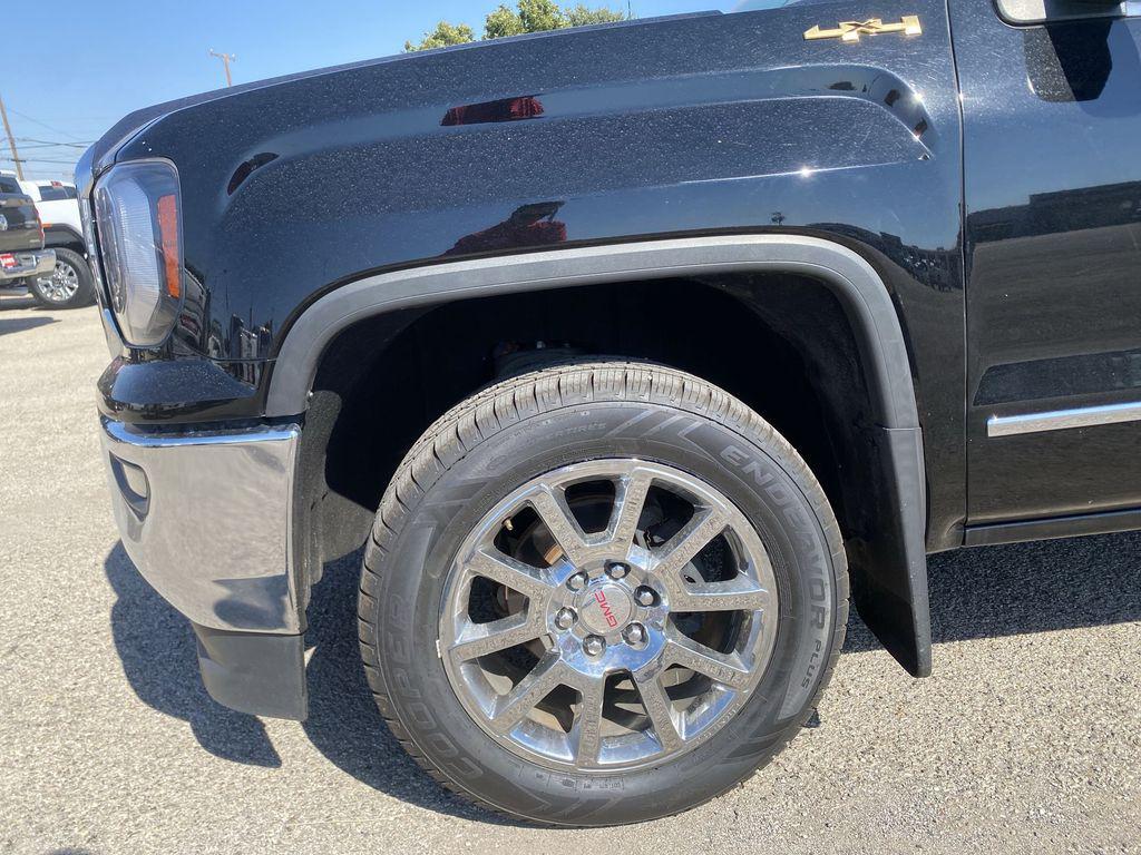 used 2018 GMC Sierra 1500 car, priced at $27,400