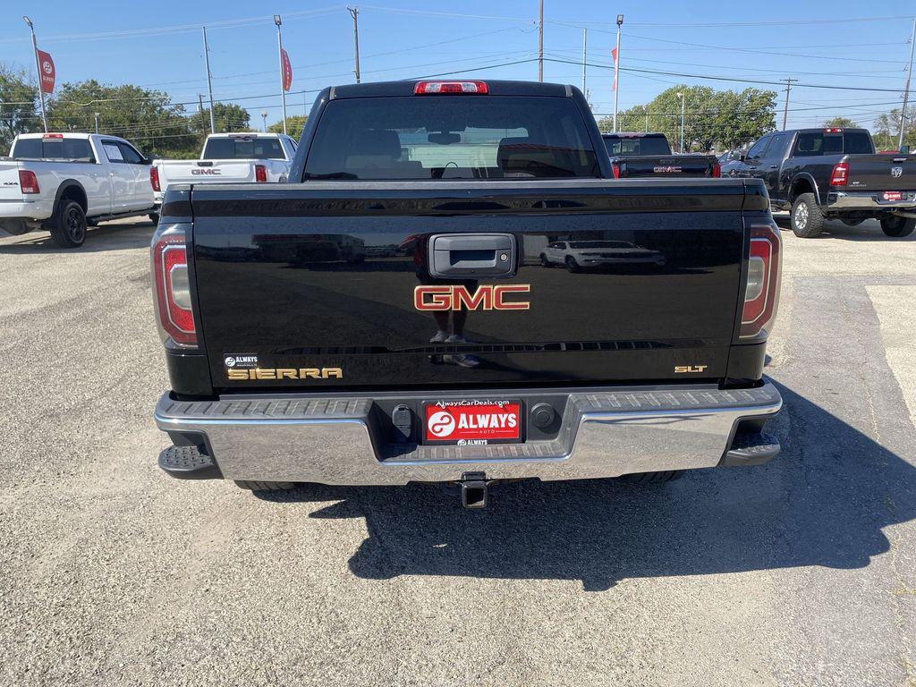 used 2018 GMC Sierra 1500 car, priced at $27,400