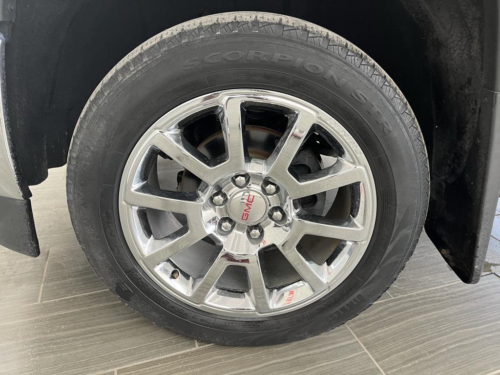 used 2018 GMC Sierra 1500 car, priced at $28,300