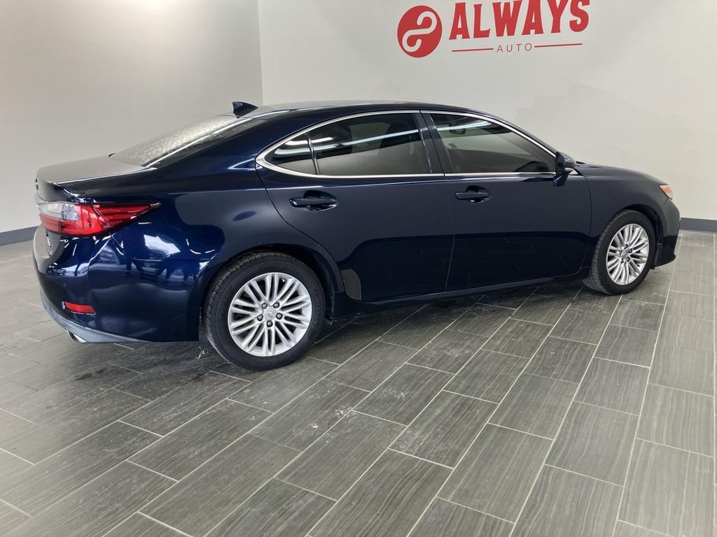 used 2016 Lexus ES 350 car, priced at $15,700