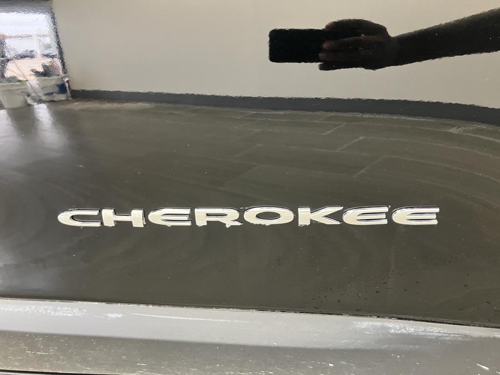 used 2020 Jeep Cherokee car, priced at $14,900