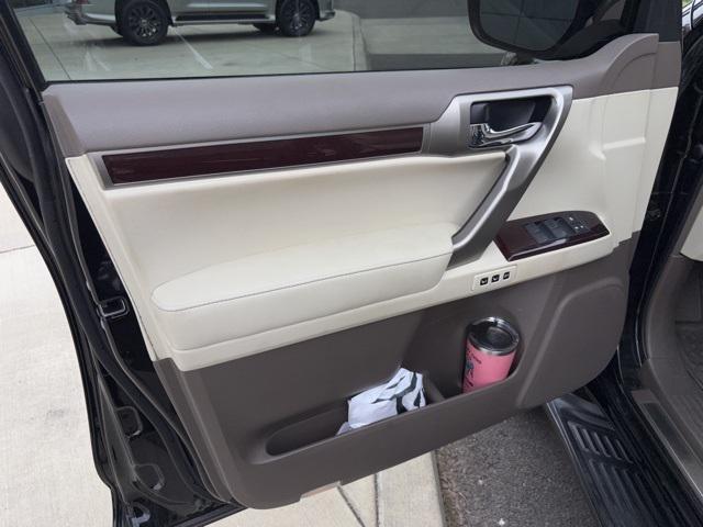used 2017 Lexus GX 460 car, priced at $22,759
