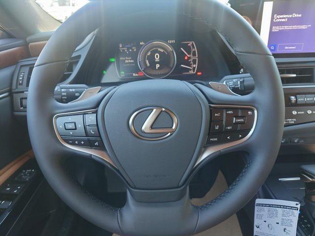 new 2025 Lexus ES 300h car, priced at $52,159