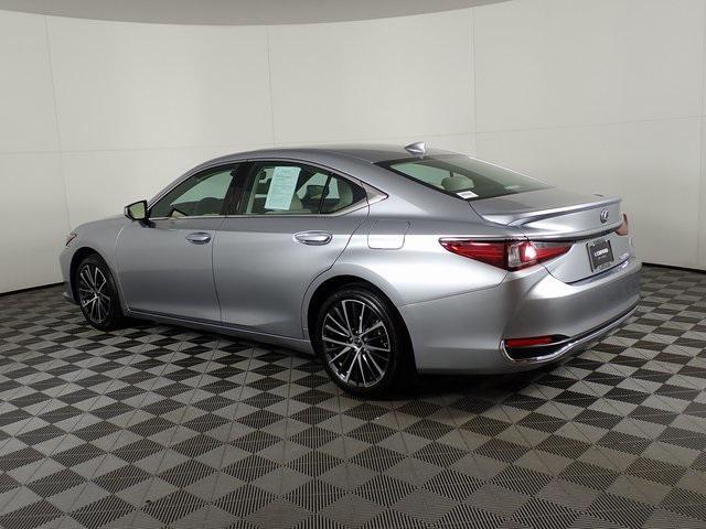 used 2024 Lexus ES 300h car, priced at $43,919