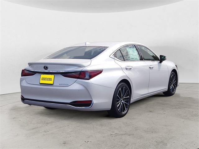 new 2025 Lexus ES 300h car, priced at $51,344