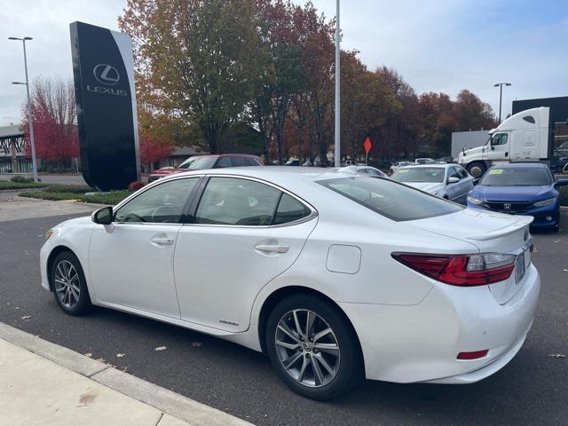 used 2018 Lexus ES 300h car, priced at $24,568