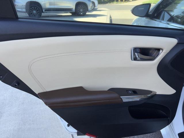used 2018 Toyota Avalon Hybrid car, priced at $21,796