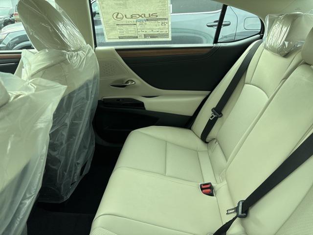 new 2025 Lexus ES 350 car, priced at $47,830