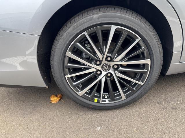 new 2025 Lexus ES 350 car, priced at $47,830