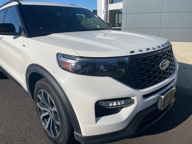 used 2023 Ford Explorer car, priced at $37,657