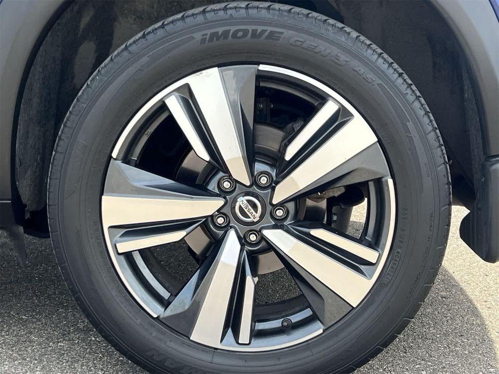 used 2021 Nissan Rogue car, priced at $21,495