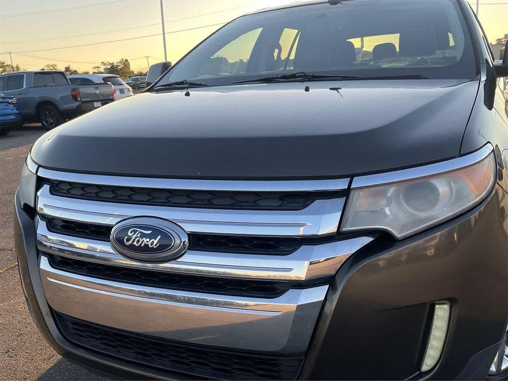 used 2011 Ford Edge car, priced at $3,900
