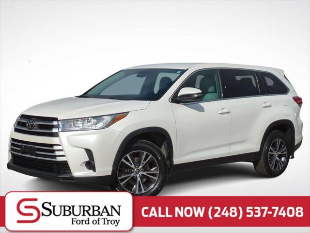 used 2019 Toyota Highlander car, priced at $18,995