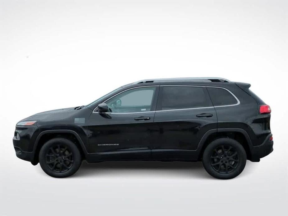 used 2015 Jeep Cherokee car, priced at $11,495