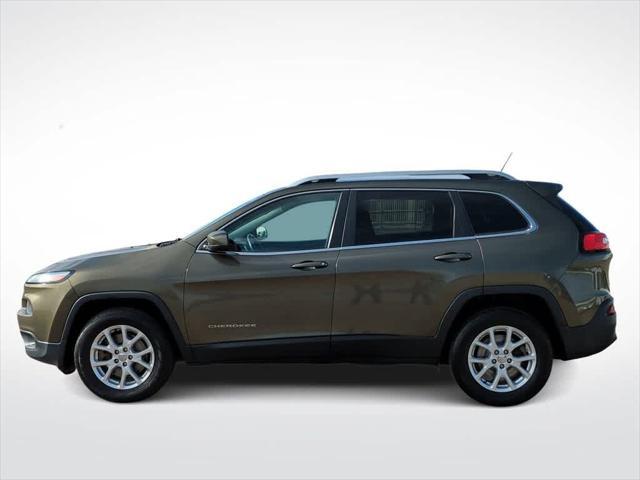 used 2015 Jeep Cherokee car, priced at $11,995