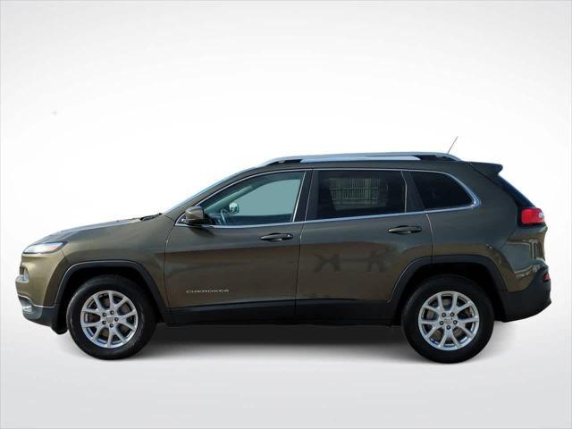 used 2015 Jeep Cherokee car, priced at $10,995