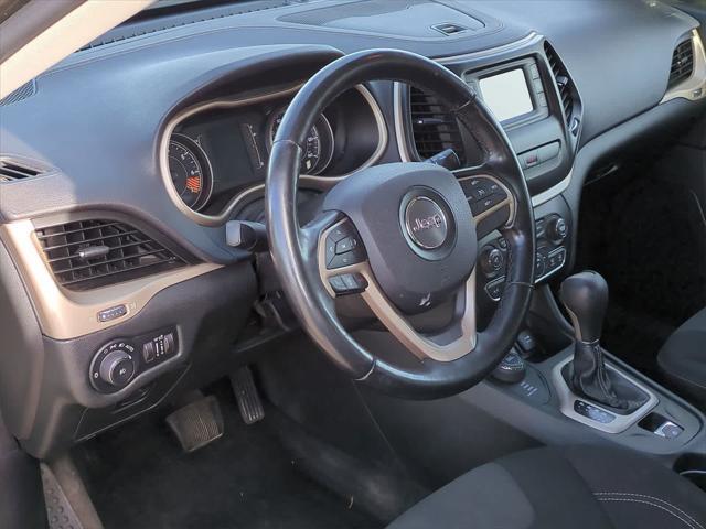 used 2015 Jeep Cherokee car, priced at $10,995