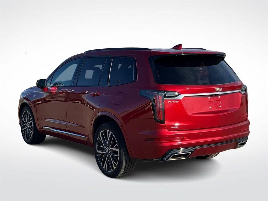 used 2022 Cadillac XT6 car, priced at $26,495