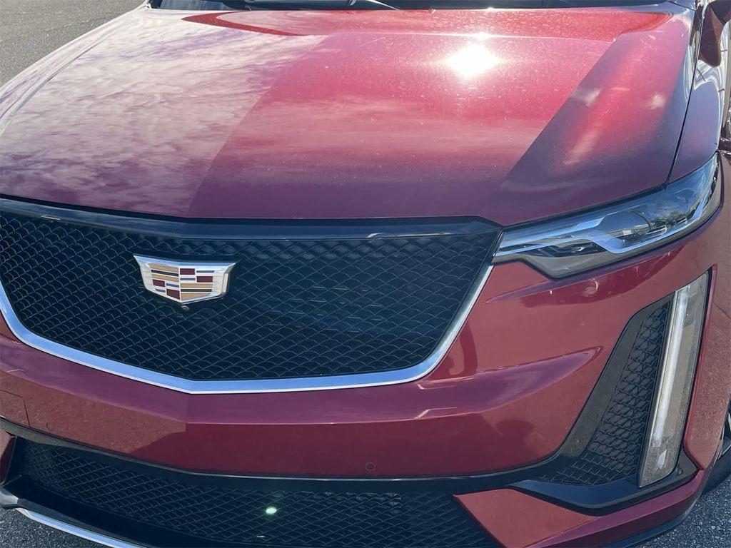 used 2022 Cadillac XT6 car, priced at $26,495