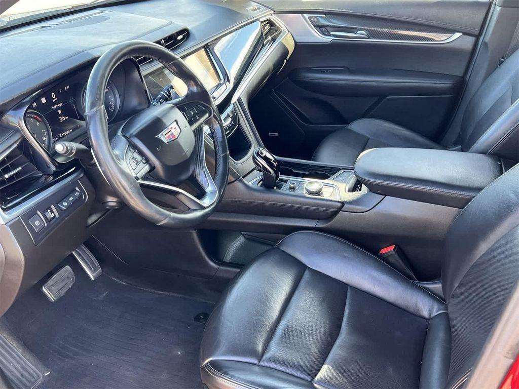 used 2022 Cadillac XT6 car, priced at $26,495
