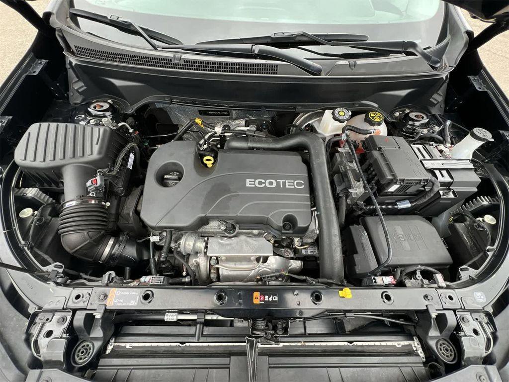 used 2022 Chevrolet Equinox car, priced at $19,295