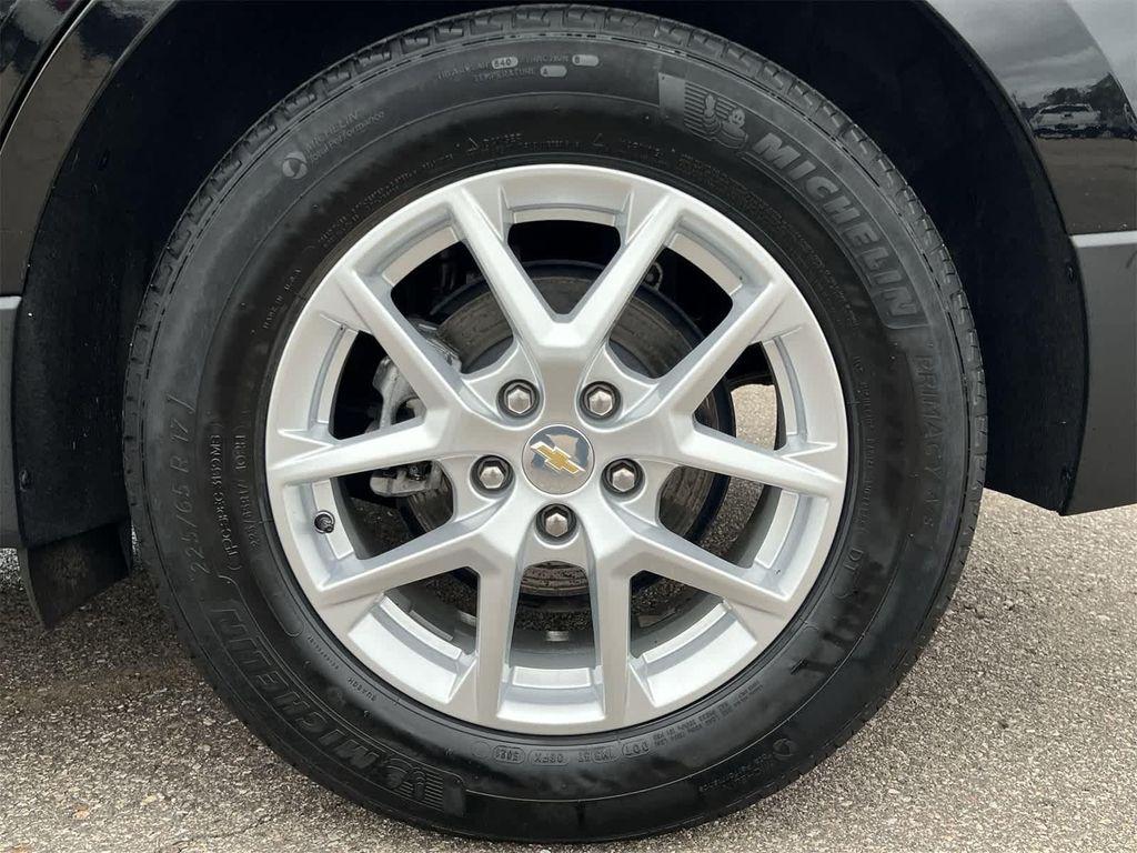 used 2022 Chevrolet Equinox car, priced at $19,295