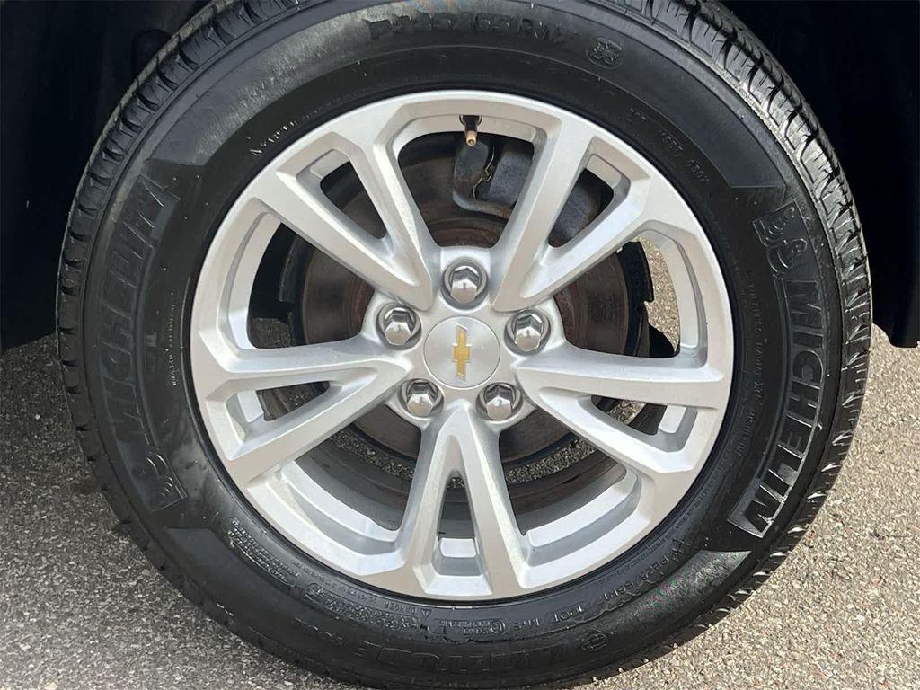 used 2017 Chevrolet Equinox car, priced at $9,995