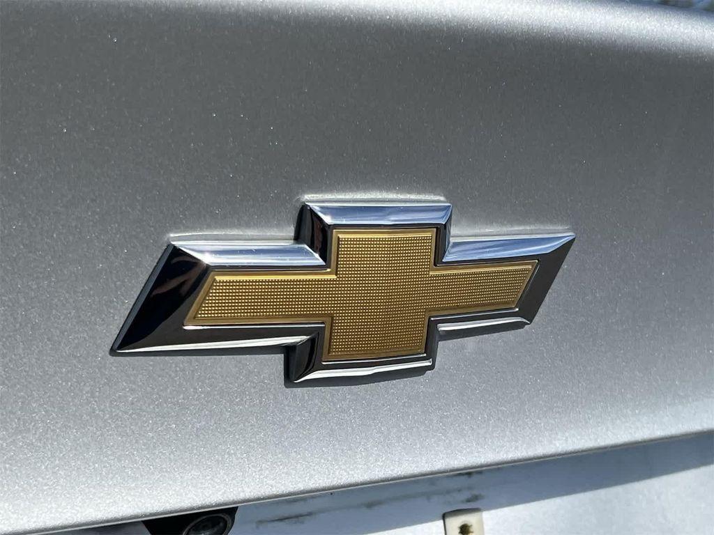 used 2021 Chevrolet Malibu car, priced at $12,995