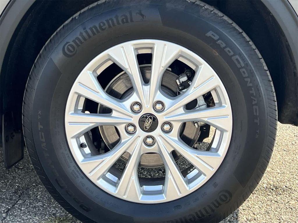 used 2025 Ford Escape car, priced at $26,795