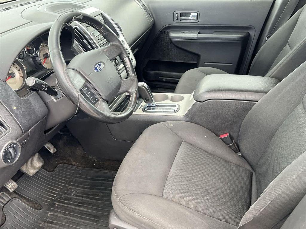 used 2010 Ford Edge car, priced at $2,500