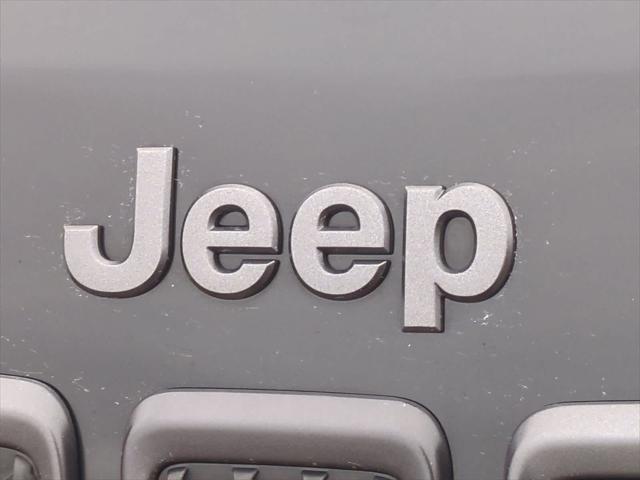 used 2021 Jeep Cherokee car, priced at $23,295