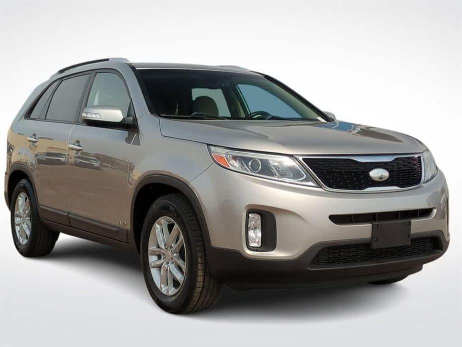 used 2015 Kia Sorento car, priced at $10,695