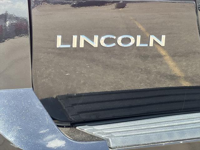used 2013 Lincoln Navigator car, priced at $11,995
