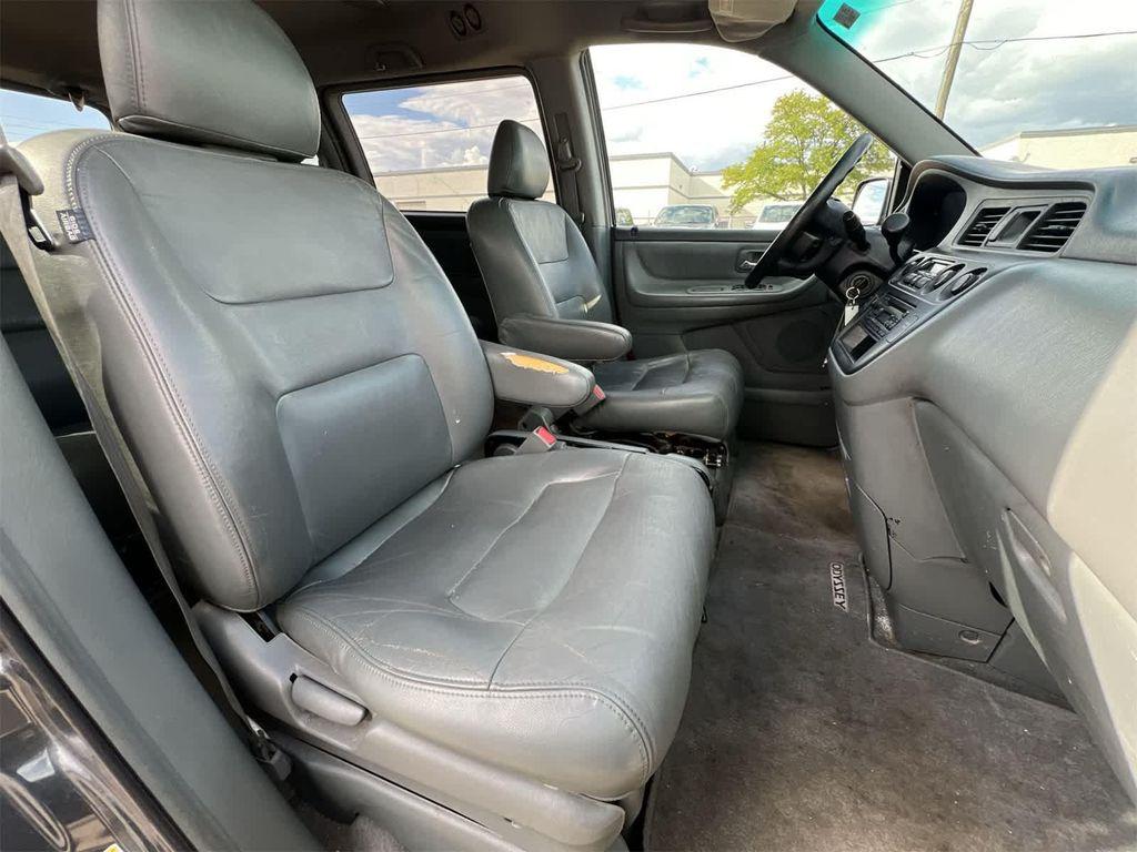 used 2003 Honda Odyssey car, priced at $2,500