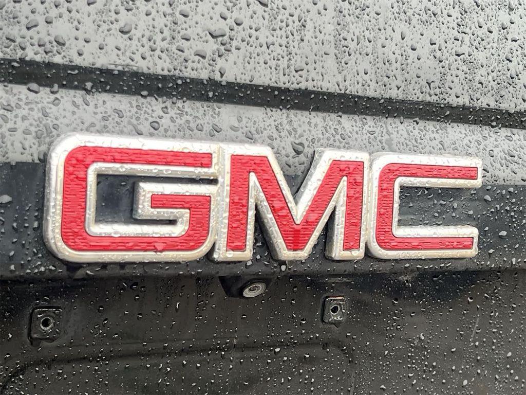 used 2019 GMC Yukon XL car, priced at $25,295