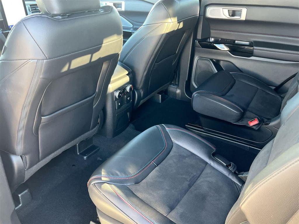 used 2024 Ford Explorer car, priced at $46,995