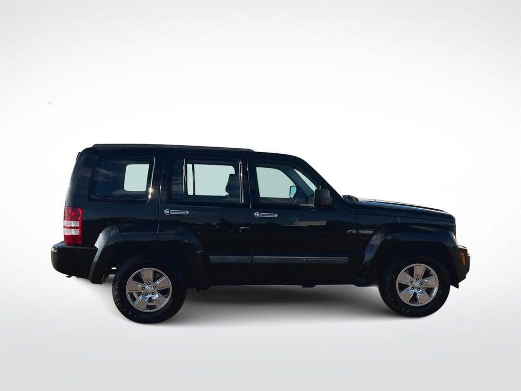 used 2010 Jeep Liberty car, priced at $3,900