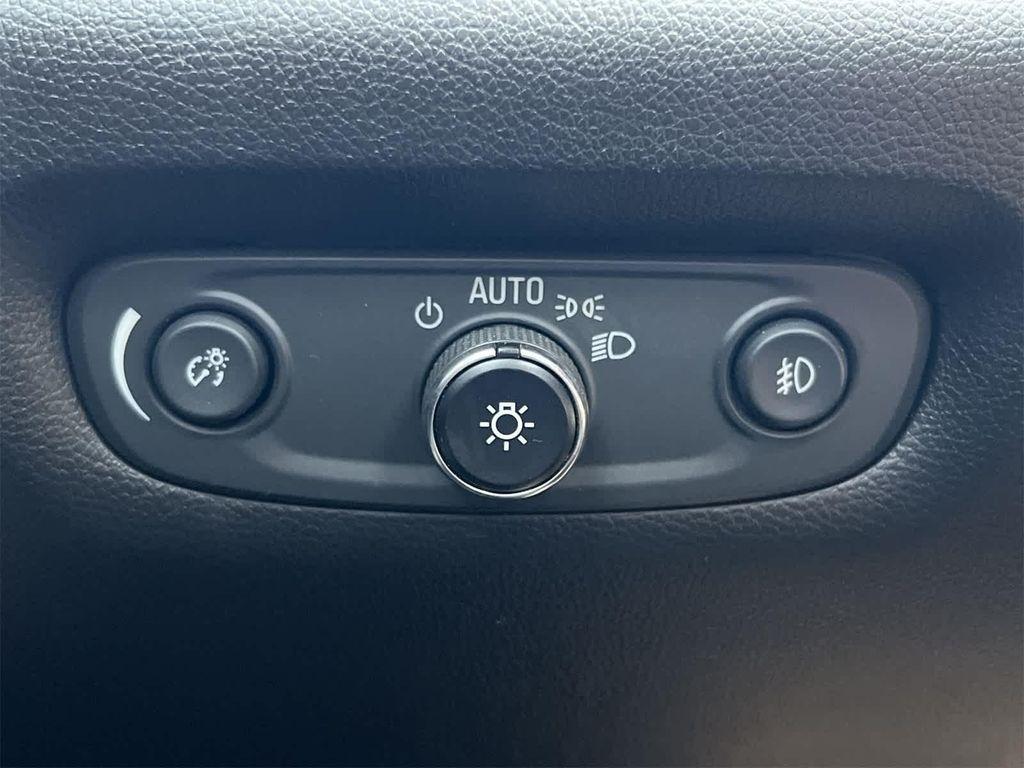 used 2019 Chevrolet Traverse car, priced at $19,495