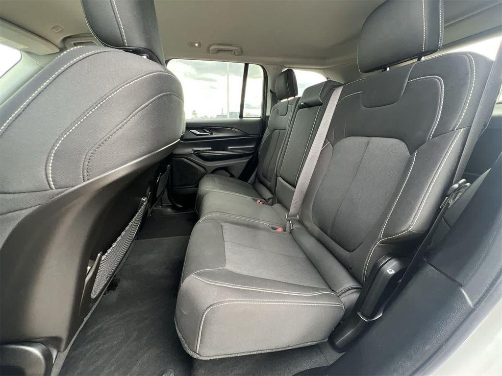 used 2023 Jeep Grand Cherokee car, priced at $28,995