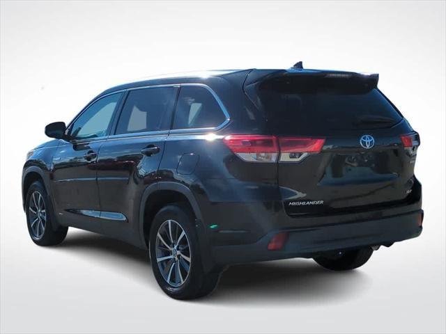 used 2019 Toyota Highlander Hybrid car, priced at $24,495