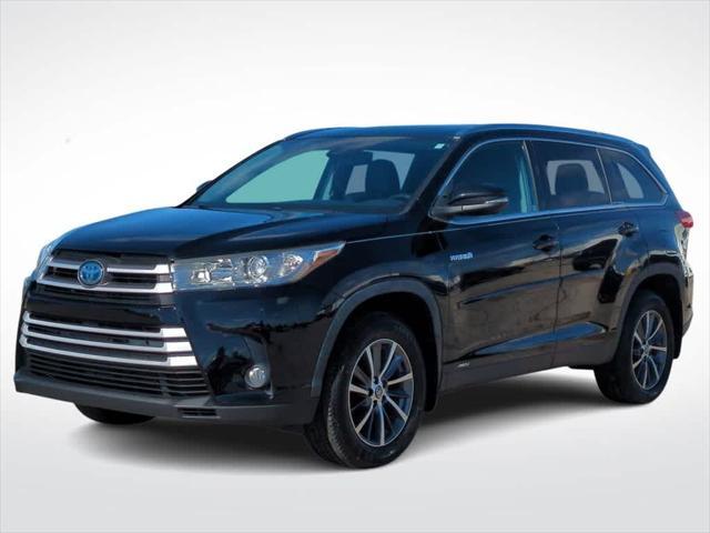 used 2019 Toyota Highlander Hybrid car, priced at $24,495